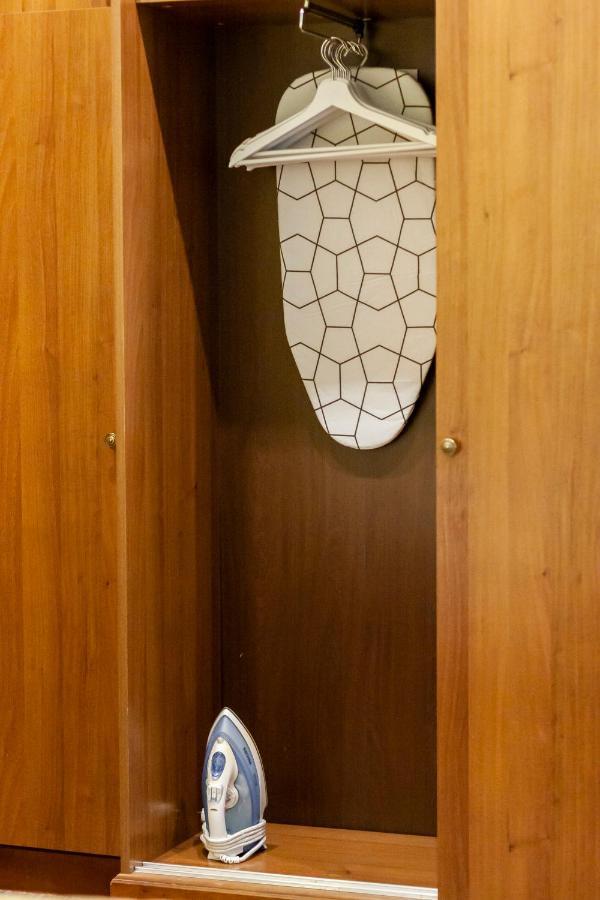 Story Inn Self Check-In Hotel วิลนีอุส ภายนอก รูปภาพ